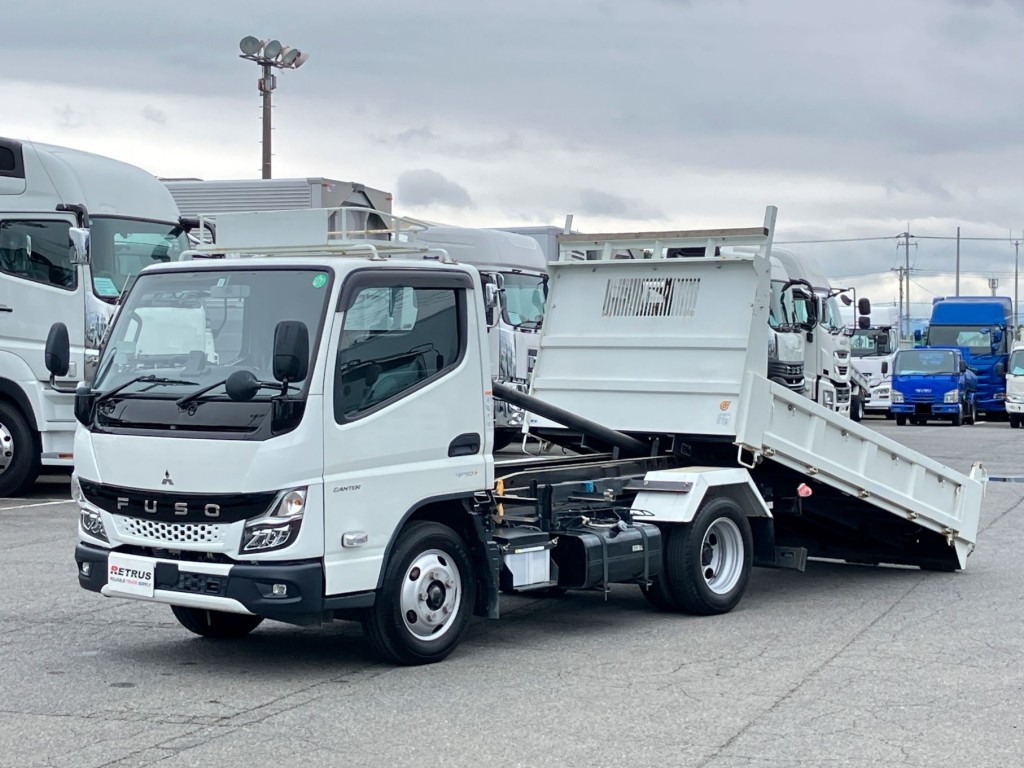 三菱 キャンター 2RG-FBA60(2WD)の写真1