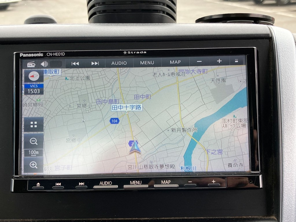 メモリーナビ付きです。|三菱 キャンター 2RG-FBA60(2WD)の写真30