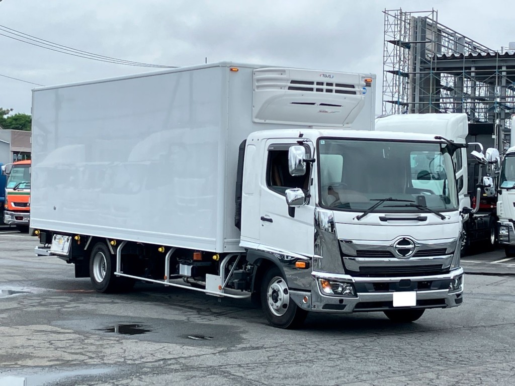 日野 レンジャー 2KG-FD2ABG(2WD)の写真2