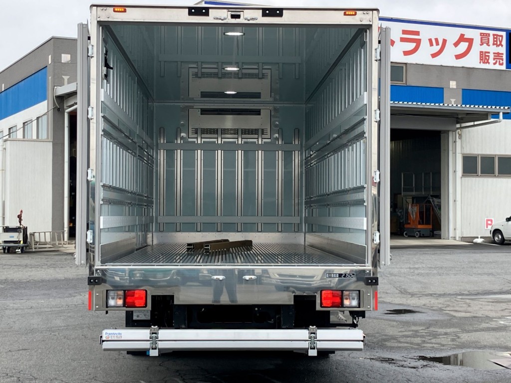 日野 レンジャー 2KG-FD2ABG(2WD)の写真9