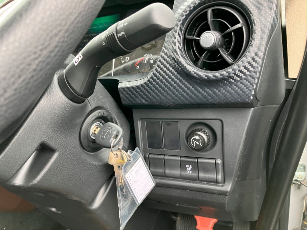 日野 レンジャー 2KG-FD2ABG(2WD)の写真18