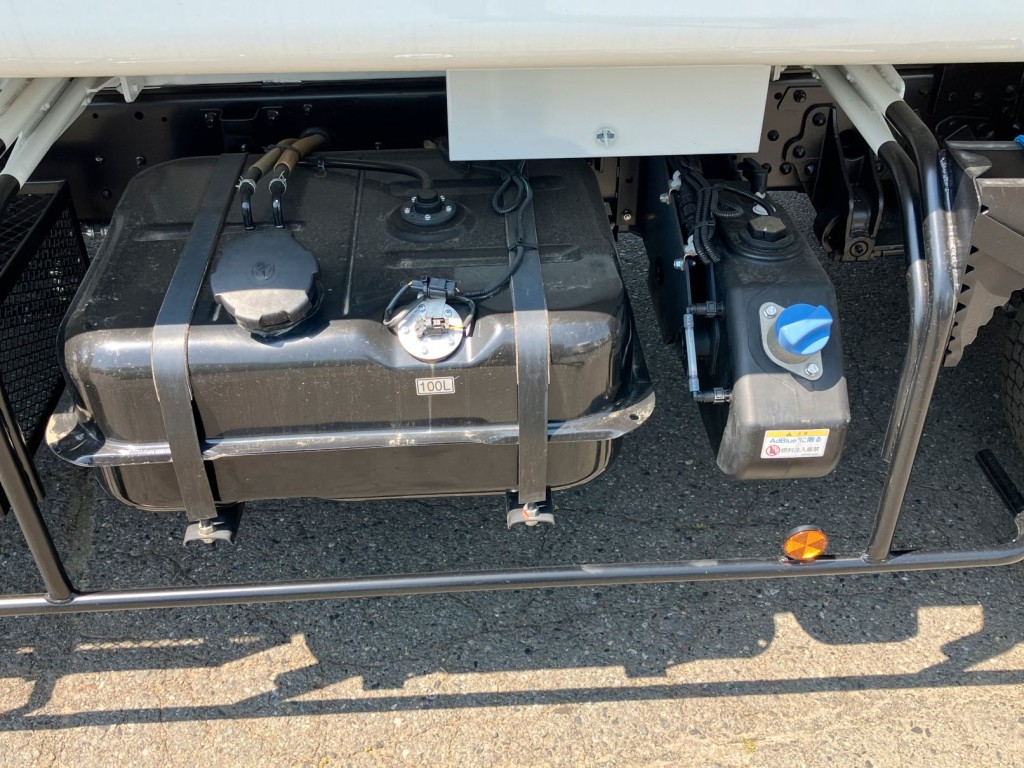 三菱 ファイター 2KG-FK72F(2WD)の写真18