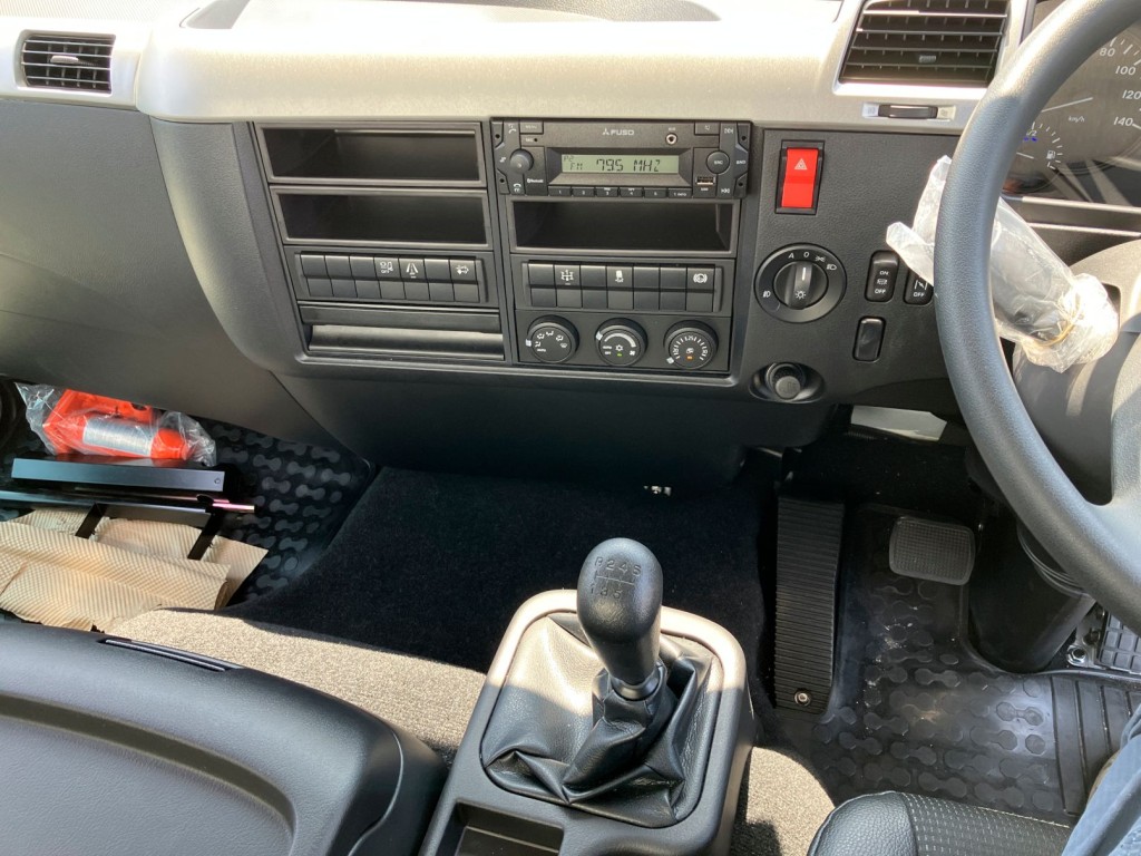 三菱 ファイター 2KG-FK72F(2WD)の写真19