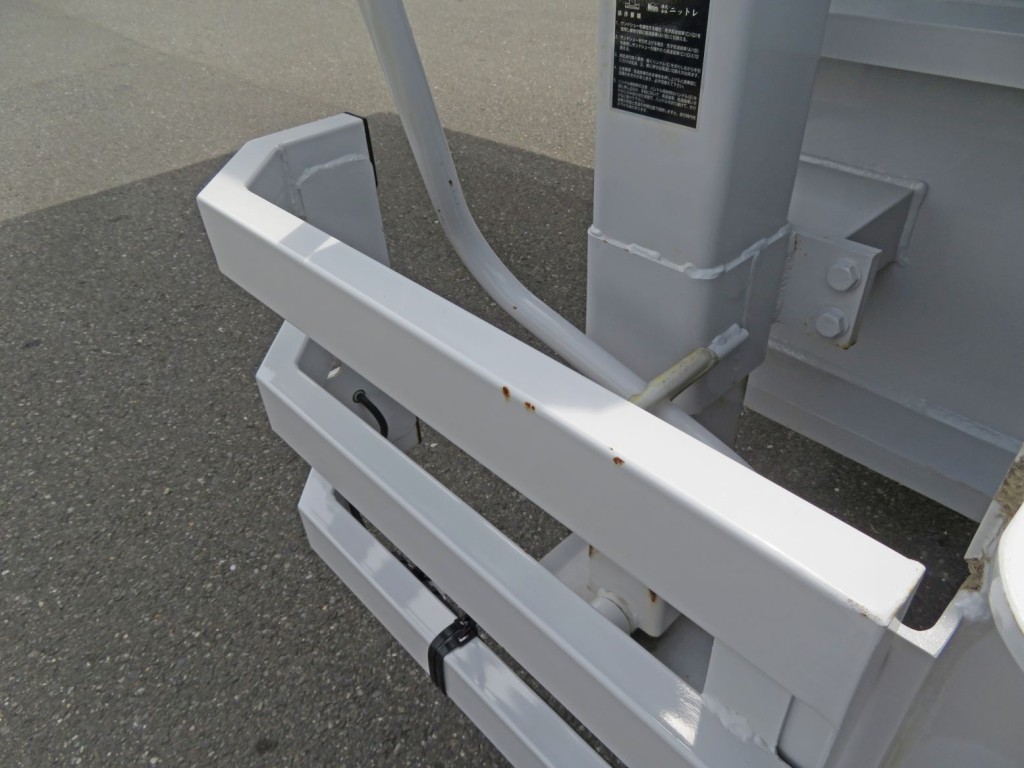 サイドバンパーに小さいキズがあります。|トレクス PLR439AZの写真34