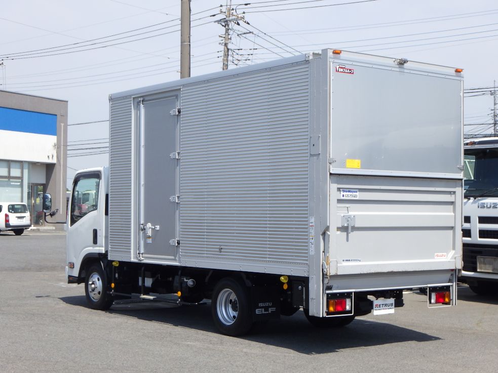 いすゞ エルフ 2RG-NPR88AN(2WD)の写真3
