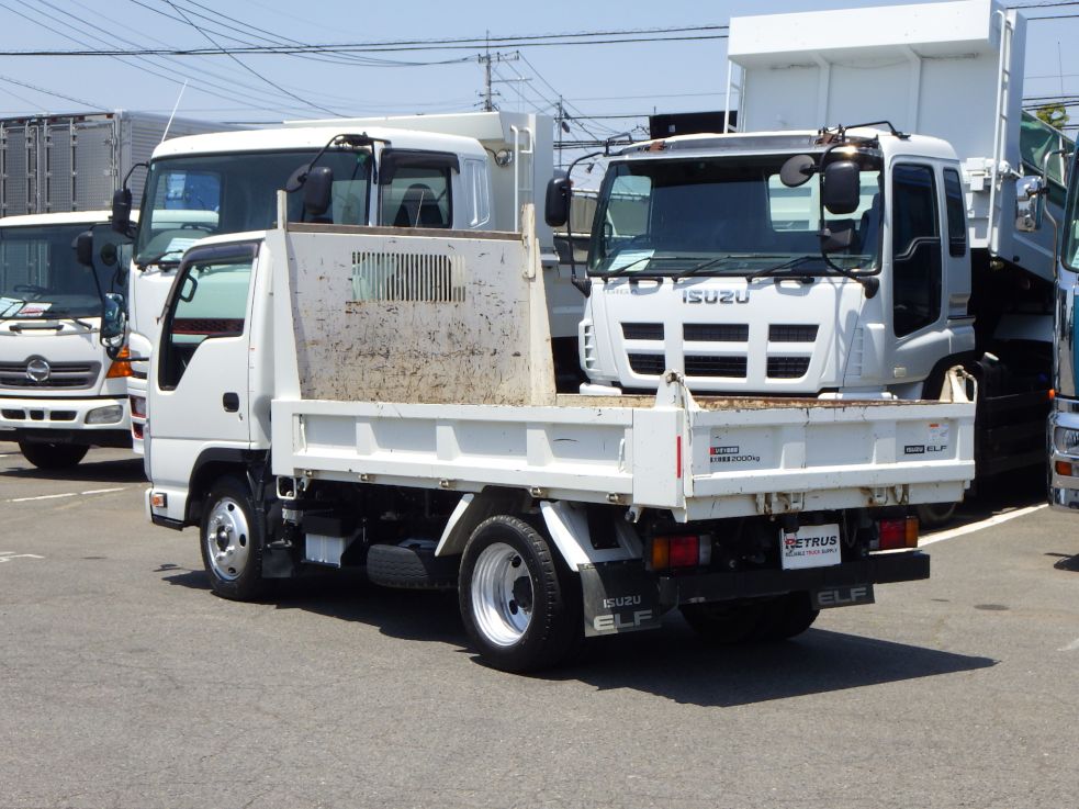 いすゞ エルフ 2RG-NJR88AD(2WD)の写真3