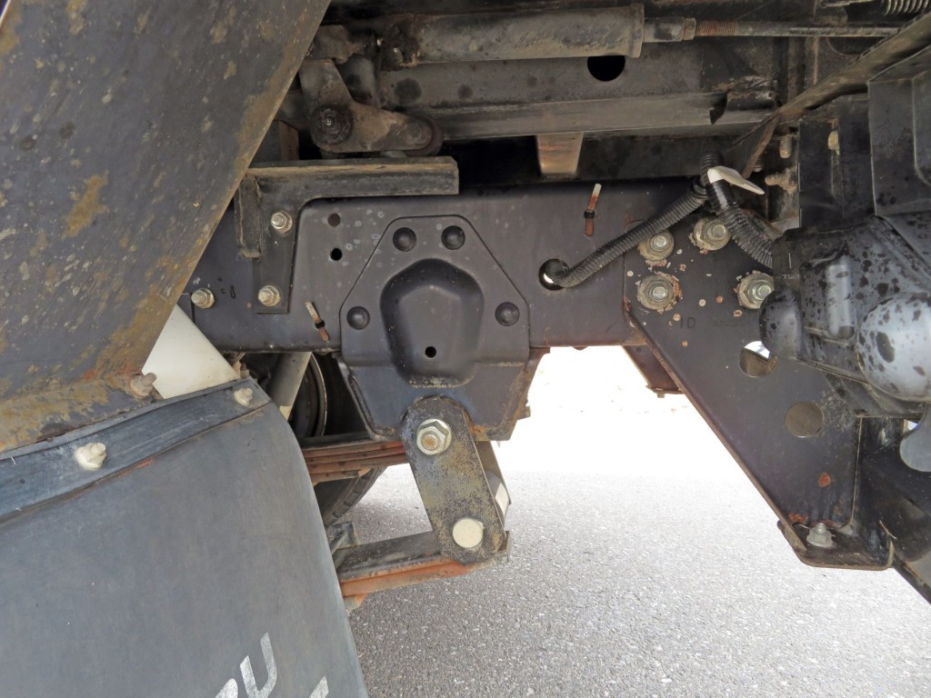シャーシの状態です。|いすゞ エルフ TPG-NKR85AD(2WD)の写真5
