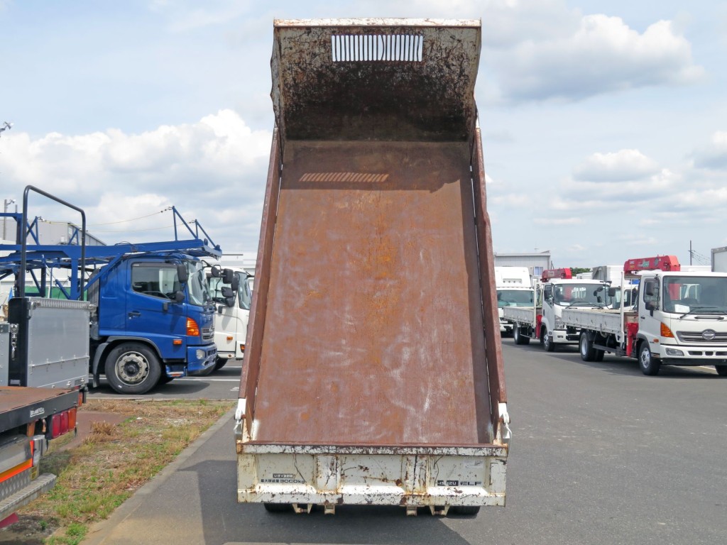 いすゞ エルフ TPG-NKR85AD(2WD)の写真7