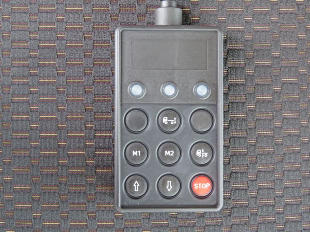 エアサスのコントローラーです。|日野 レンジャー 2KG-FE2ACGの写真18
