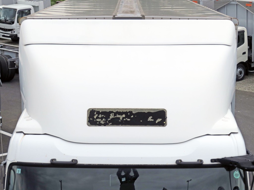 導風板の状態です。|UDトラックス クオン 2PG-CG5CAの写真28