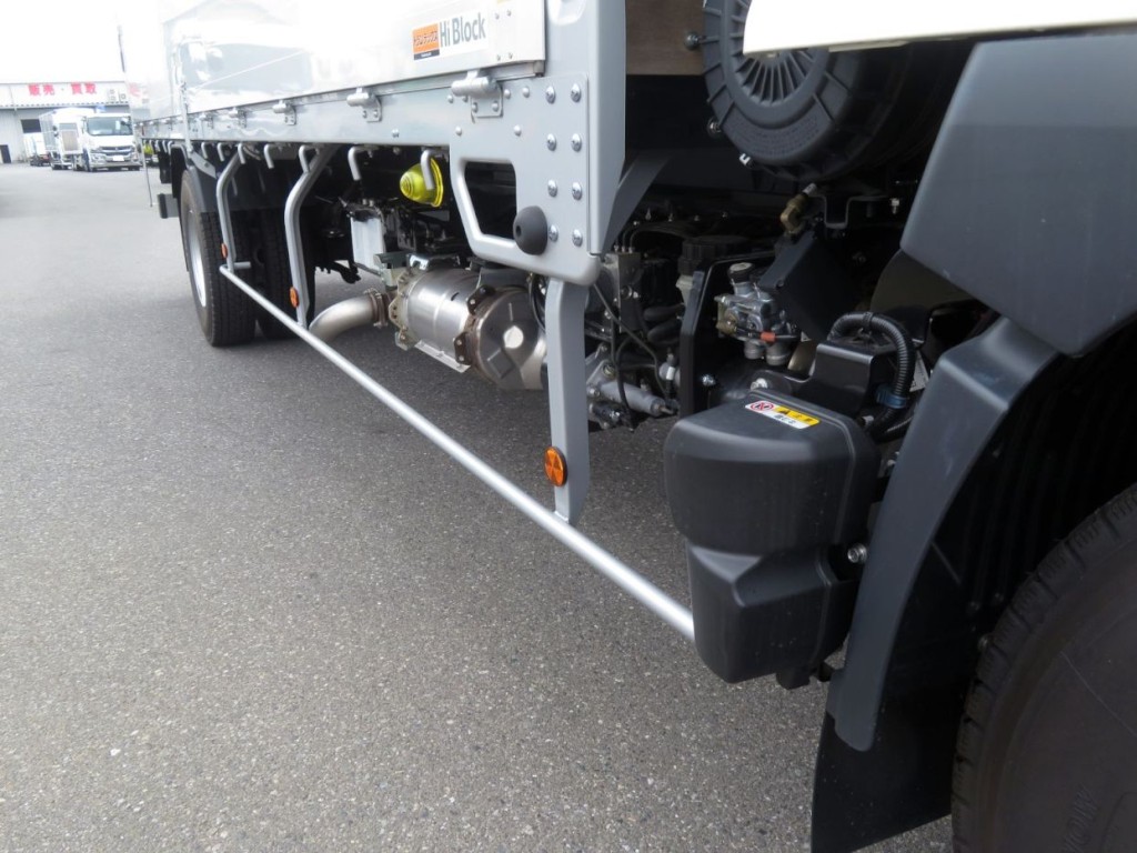 サイドバンパーの状態です。|日野 レンジャー 2PG-FD2ABA(2WD)の写真11