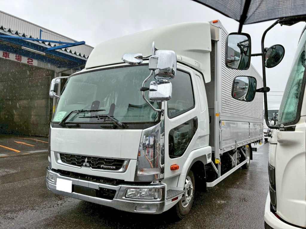 三菱 ファイター 2KG-FK65F(2WD)の写真1