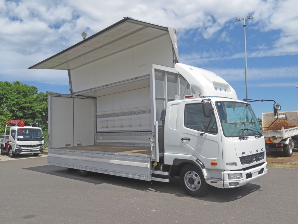 三菱 ファイター TKG-FK64F(2WD)の写真2