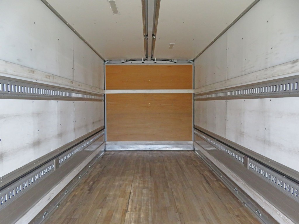 三菱 ファイター TKG-FK64F(2WD)の写真9