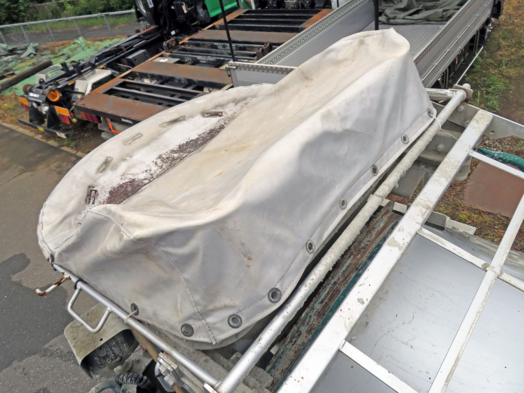 ホッパーカバーの状態です。|いすゞ エルフ 2RG-NKR88N(2WD)の写真7