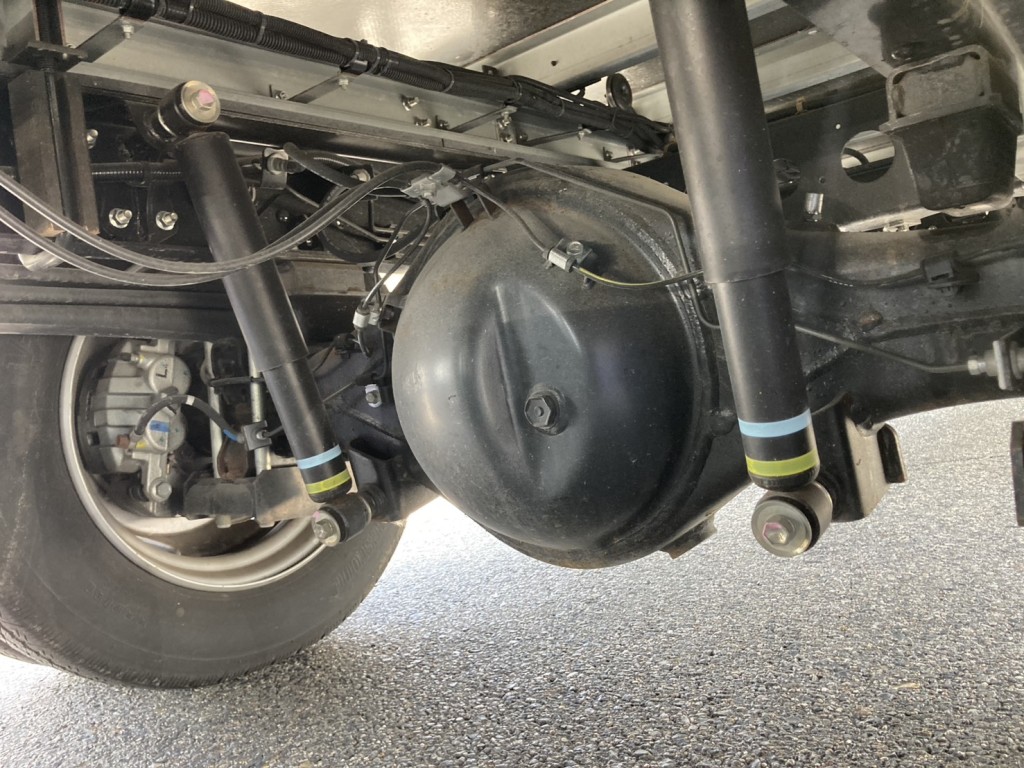 デフ回りの状態です。|日野 デュトロ 2RG-XZU710M(2WD)の写真9