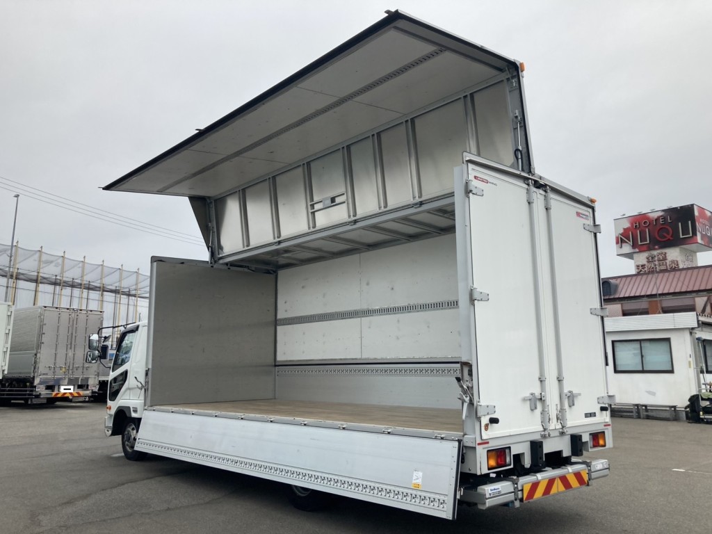 三菱 ファイター 2KG-FK65F(2WD)の写真3