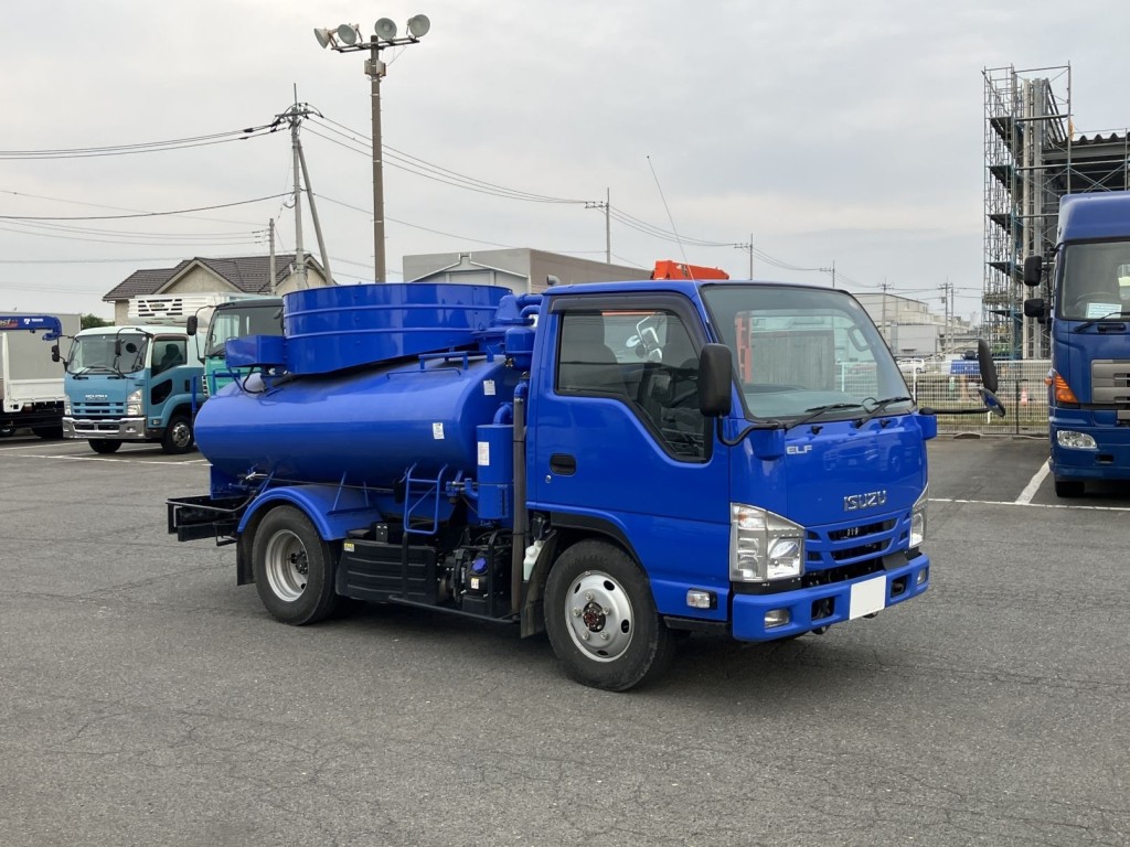 いすゞ エルフ 2PG-NKS88AN(2WD)の写真2