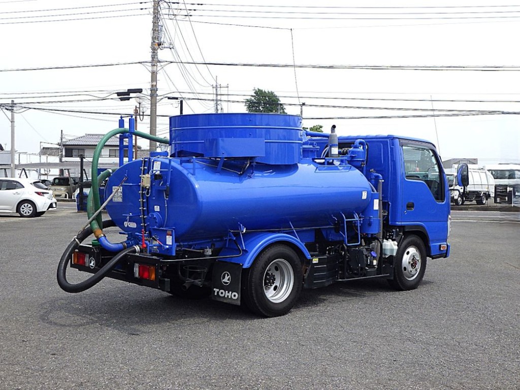 いすゞ エルフ 2PG-NKS88AN(2WD)の写真4