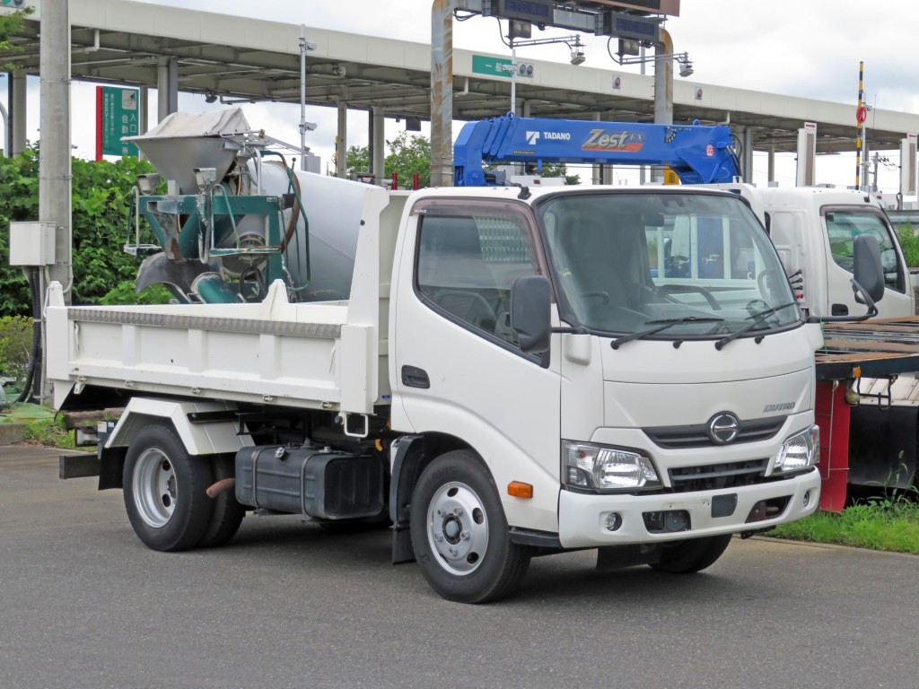 日野 デュトロ TKG-XZU620T(2WD)の写真3