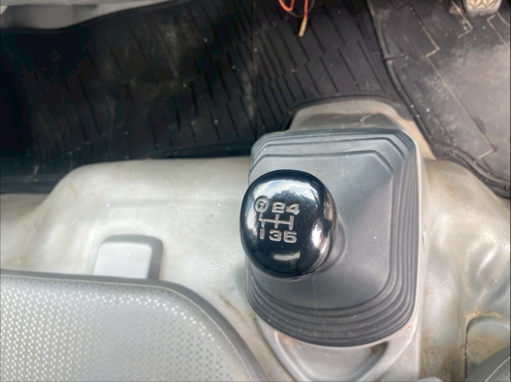 日野 デュトロ TKG-XZU620T(2WD)の写真7