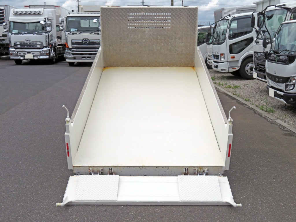日野 デュトロ TKG-XZU620T(2WD)の写真9