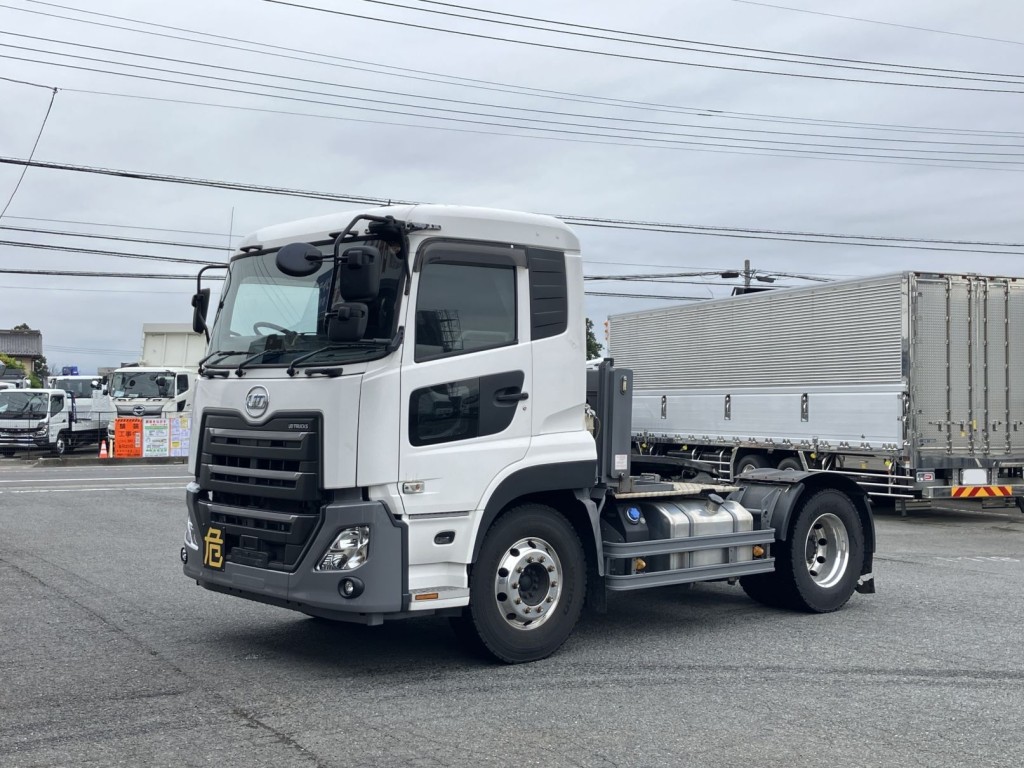 UDトラックス クオン 2RG-GK5DABの写真1