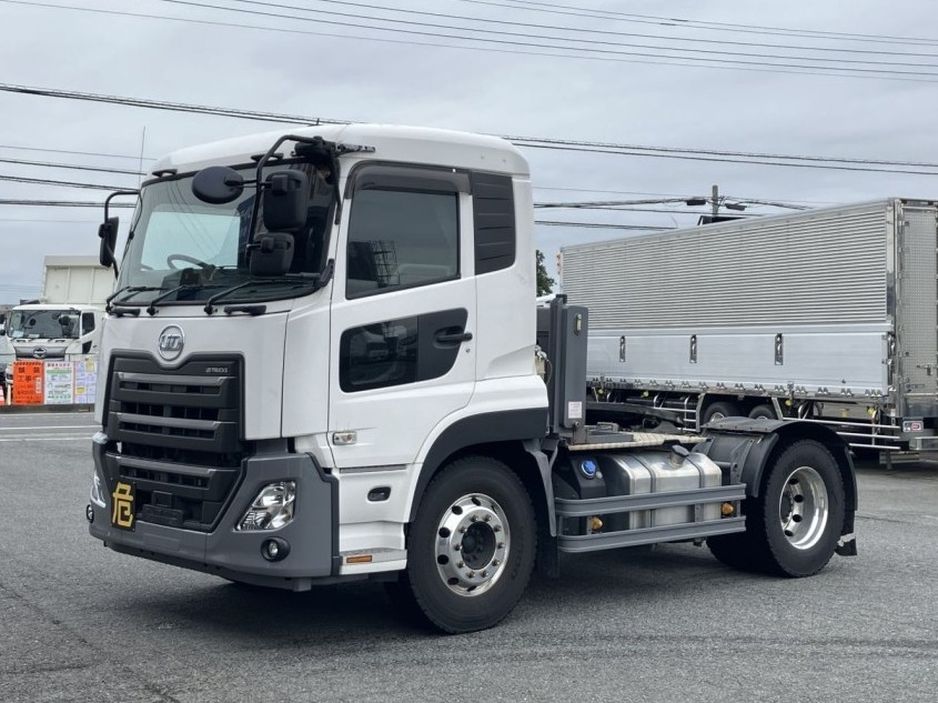 UDトラックス クオン 2RG-GK5DAB(2WD)の写真1