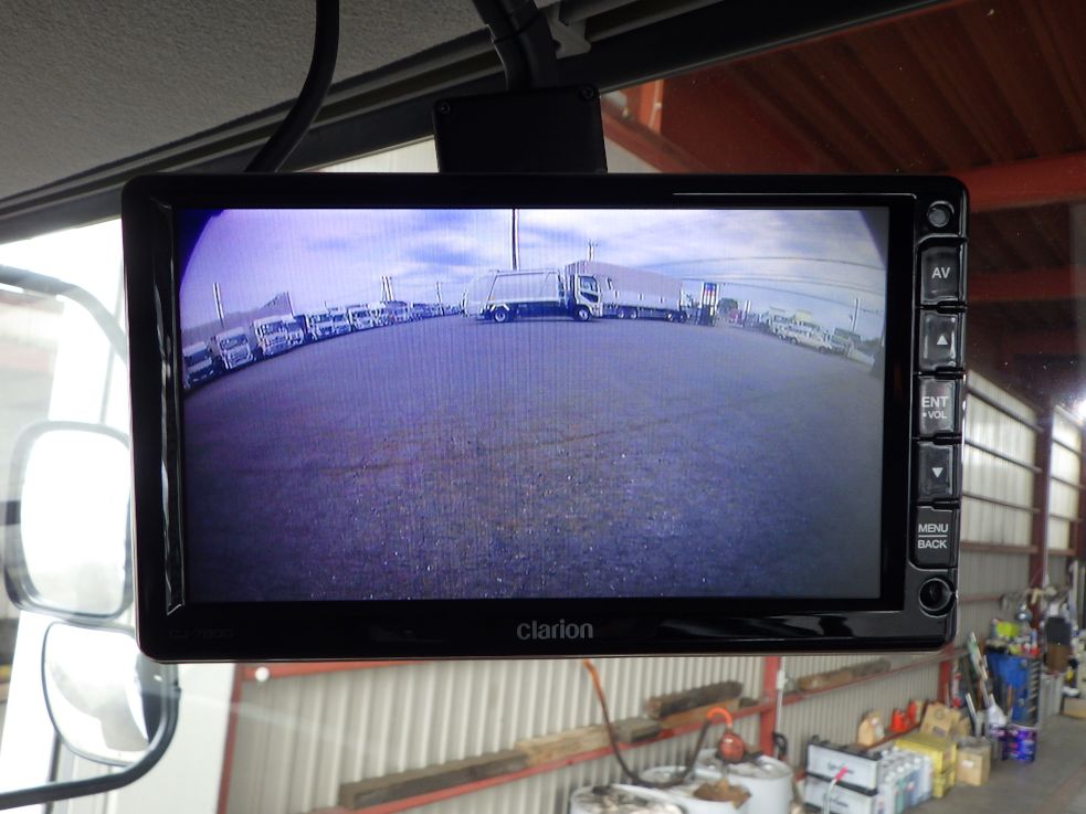 液晶バックモニター付きです。|UDトラックス クオン 2RG-GK5DAB(2WD)の写真14