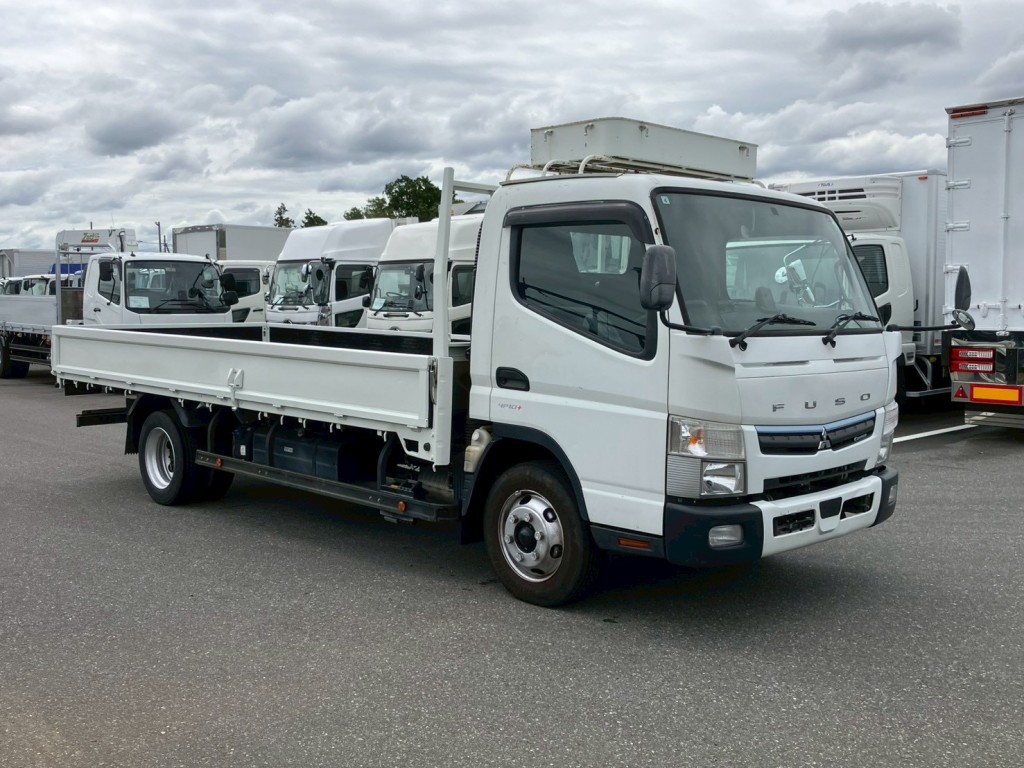 三菱 キャンター 2PG-FEBS0(2WD)の写真2