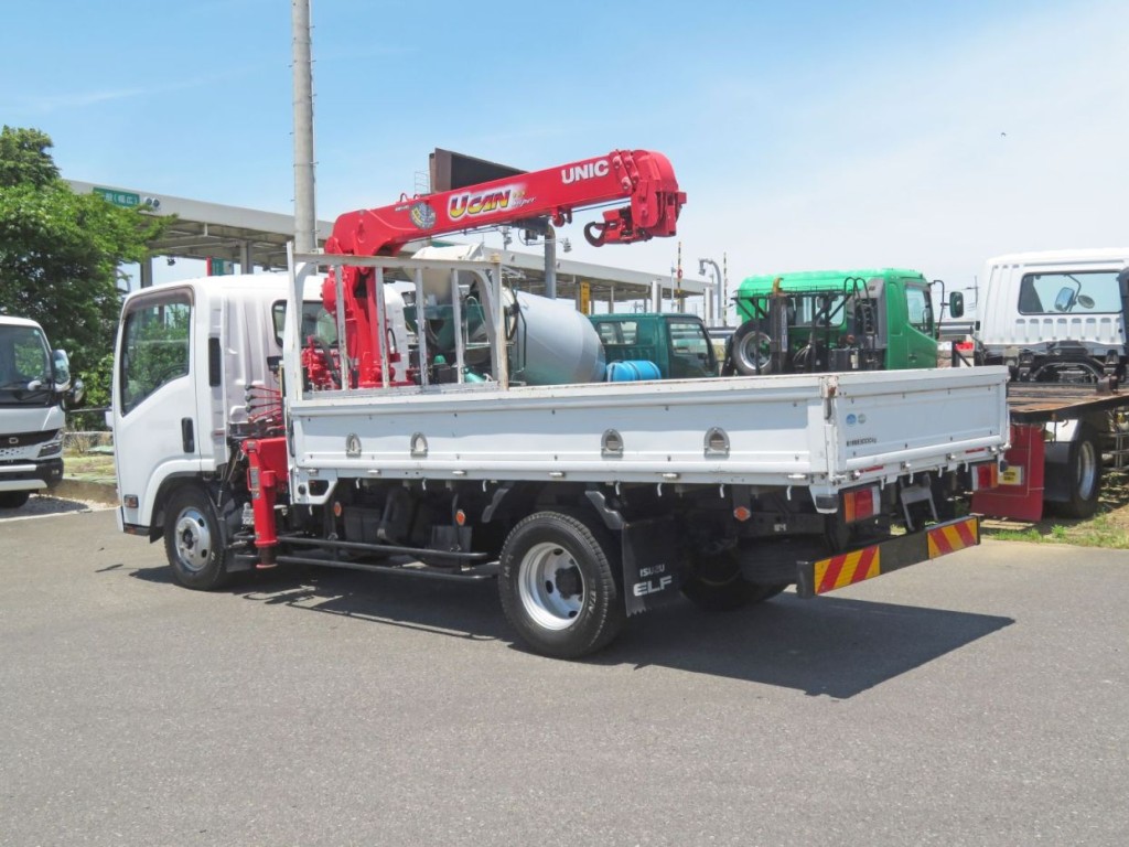 いすゞ エルフ TPG-NMR85N(2WD)の写真3