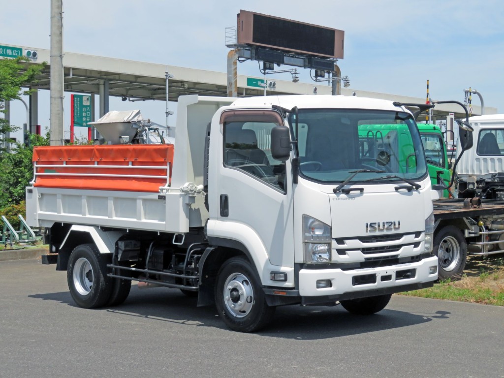 いすゞ フォワード TKG-FRR90S1(2WD)の写真2