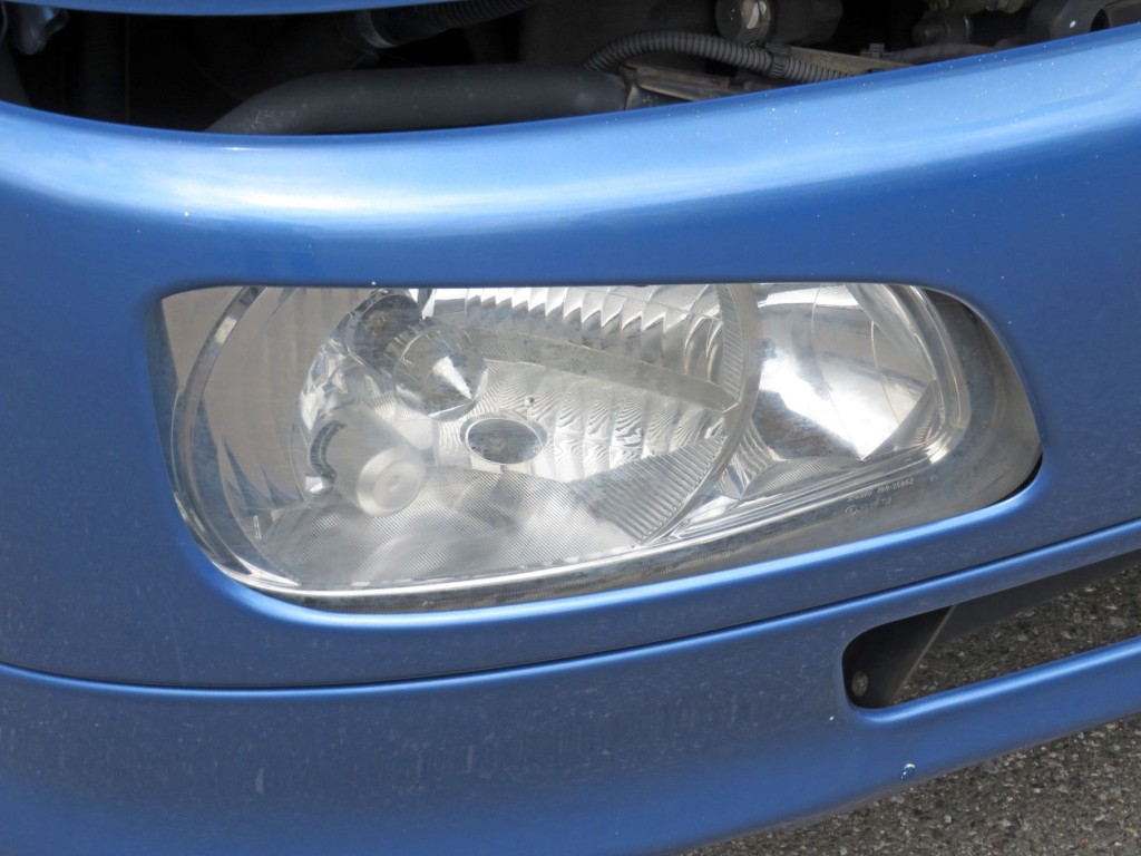 ヘッドライトのレンズに曇りがあります。|日野 レンジャー TKG-FD7JLAG(2WD)の写真36