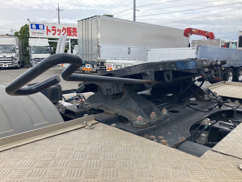 カプラーの状態です|日野 プロフィア 2DG-SH1EDGGの写真22