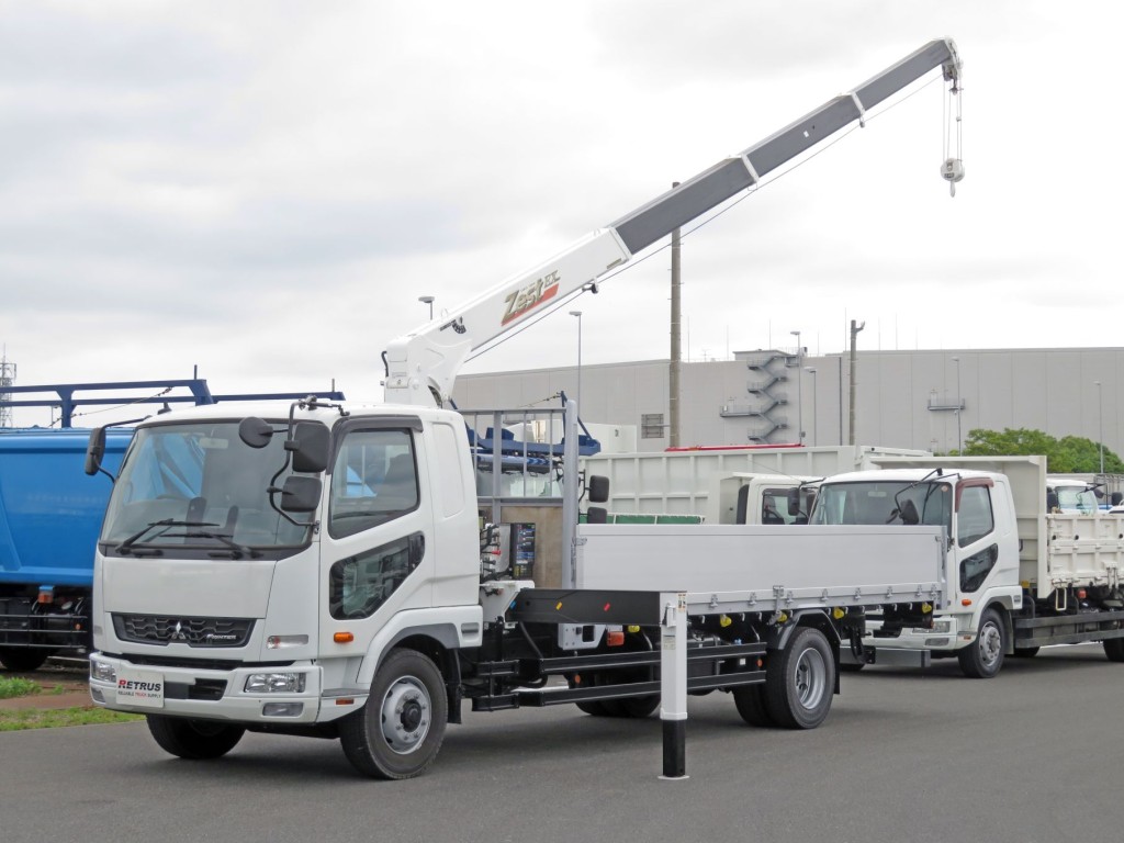 三菱 ファイター 2KG-FK62FZの写真1