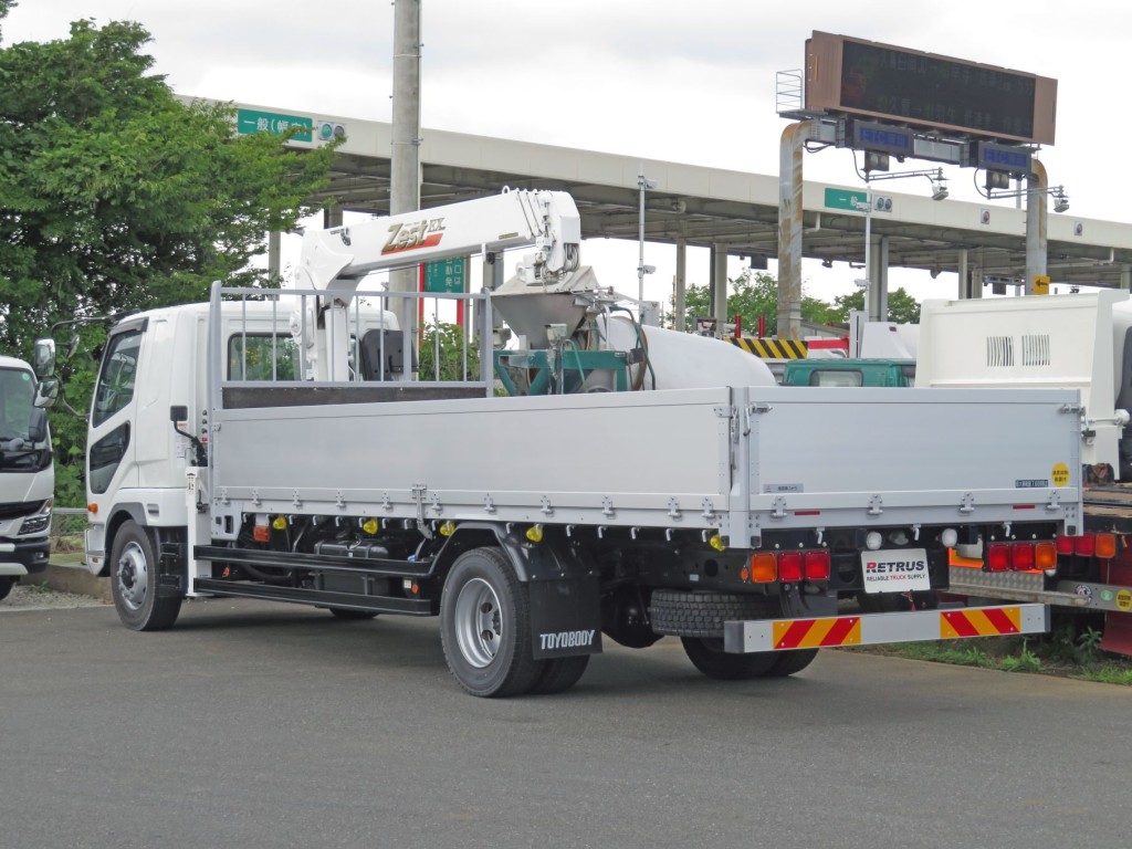 三菱 ファイター 2KG-FK62FZの写真3