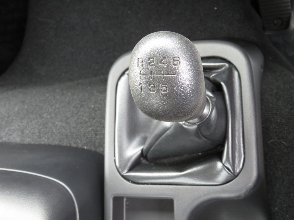 三菱 ファイター 2KG-FK62FZの写真21