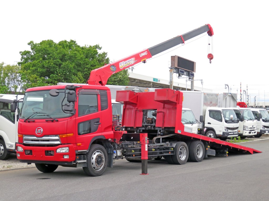 UDトラックス コンドル QDG-PW39Lの写真1