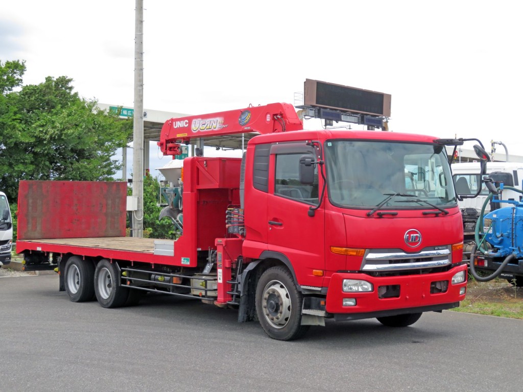 UDトラックス コンドル QDG-PW39Lの写真2