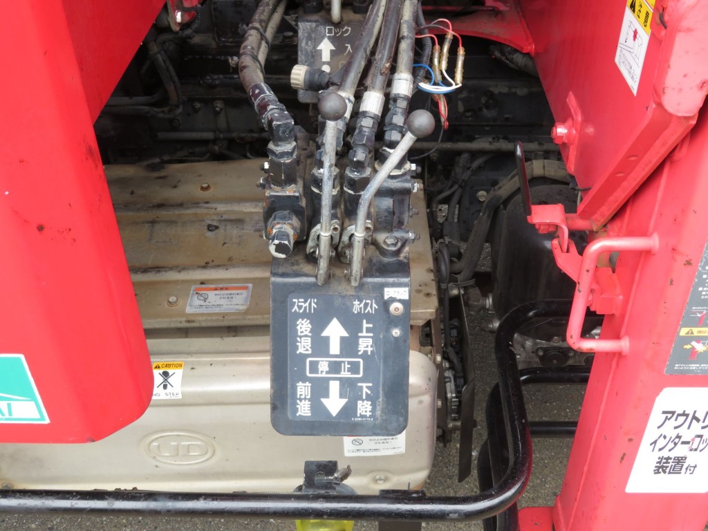 セーフティの操作レバーです。|UDトラックス コンドル QDG-PW39Lの写真15