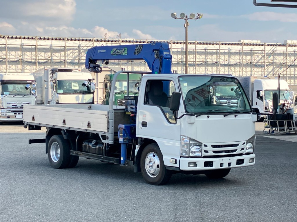 いすゞ エルフ TPG-NKR85AR(2WD)の写真2
