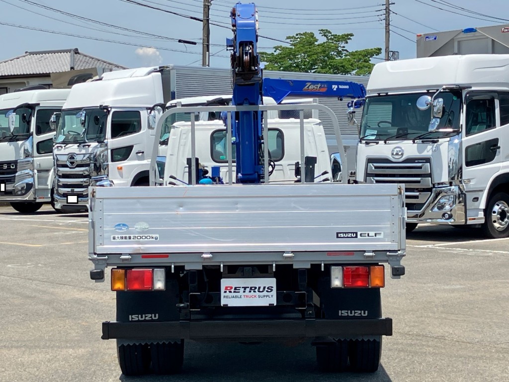 リヤ周りの状態です。|いすゞ エルフ TPG-NKR85AR(2WD)の写真8