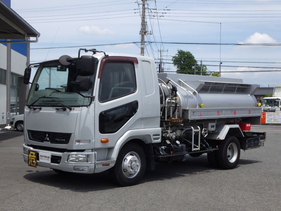 三菱 ファイター TKG-FK61F(2WD)の写真1