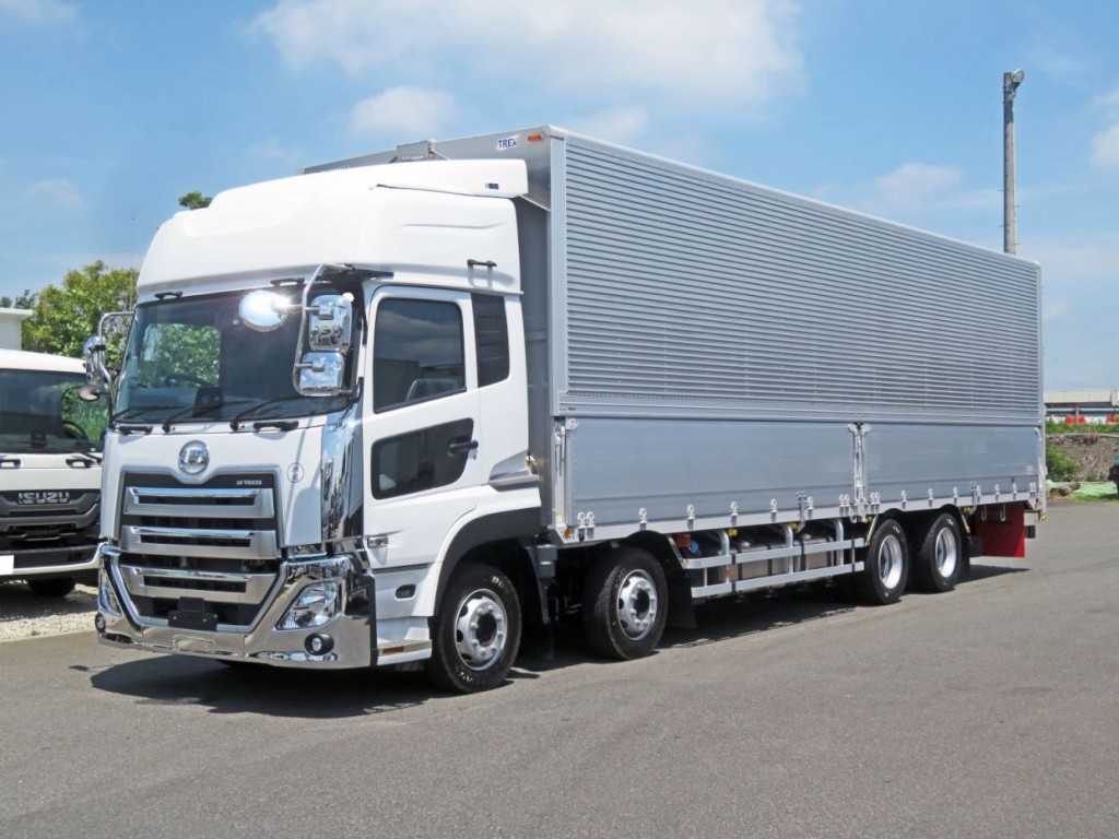 UDトラックス クオン 2RG-CG5FAの写真1