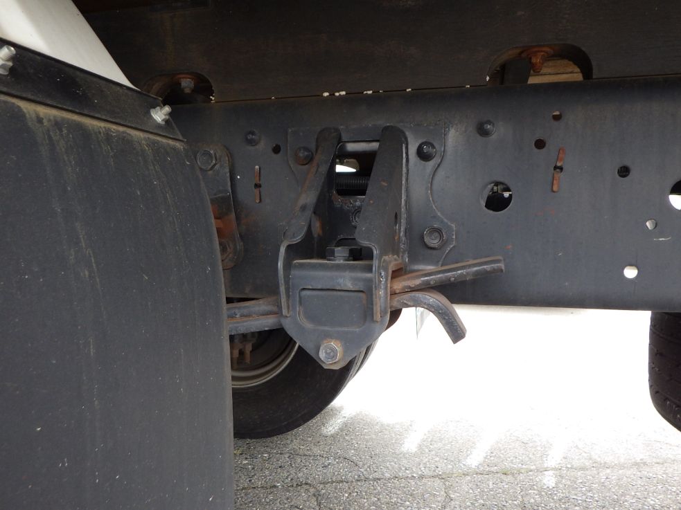 いすゞ フォワード 2PG-FRR90S2(2WD)の写真5