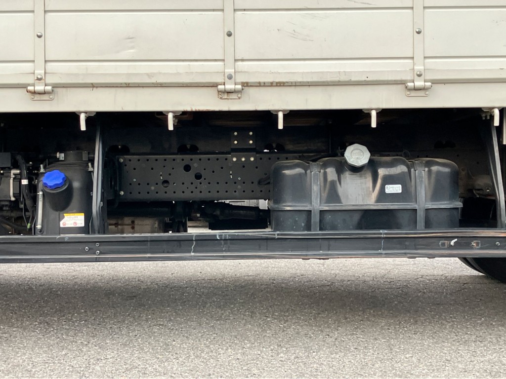 いすゞ フォワード 2PG-FRR90S2(2WD)の写真12