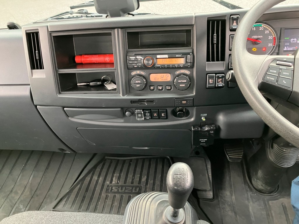 いすゞ フォワード 2PG-FRR90S2(2WD)の写真13