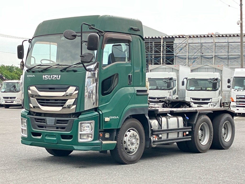 いすゞ ギガ QDG-EXZ52BJの写真1