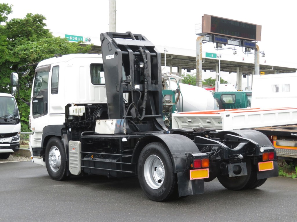 いすゞ ギガ PDG-EXR52G8の写真3
