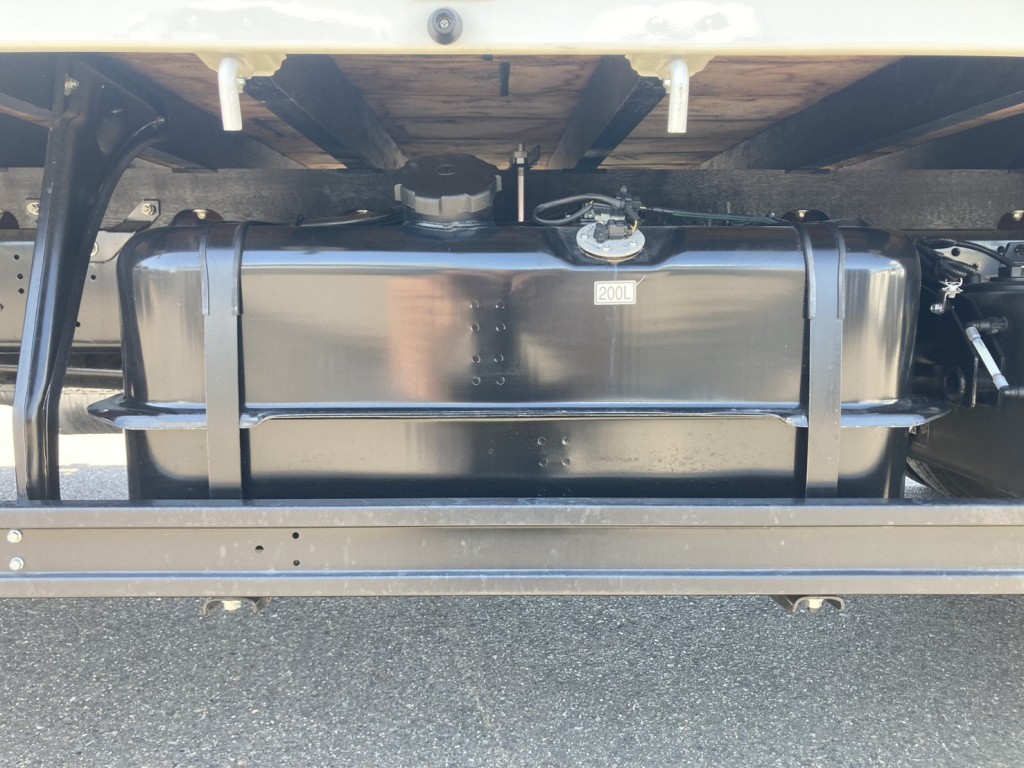 燃料タンクです。|三菱 ファイター 2KG-FK62F(2WD)の写真28